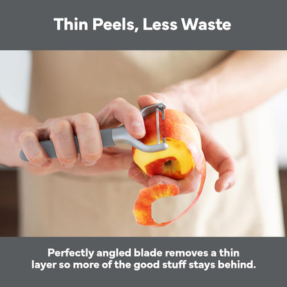 Misen Stainless Steel Vegetable Peeler - Dishwasher Safe Y Peeler - Easy to Use with Potatoes, Cabbage, Carrots, and More - Progessional Grade Kitchen Tool - Black