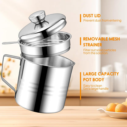 Chihee Grease Container Stainless Steel Bacon Grease Saver with Fine Mesh Strainer 2L / 67.6 fl oz Cooking Oil Keeper Stoarge Can with Dust-proof Lid Non-slip Tray for Kitchen Frying
