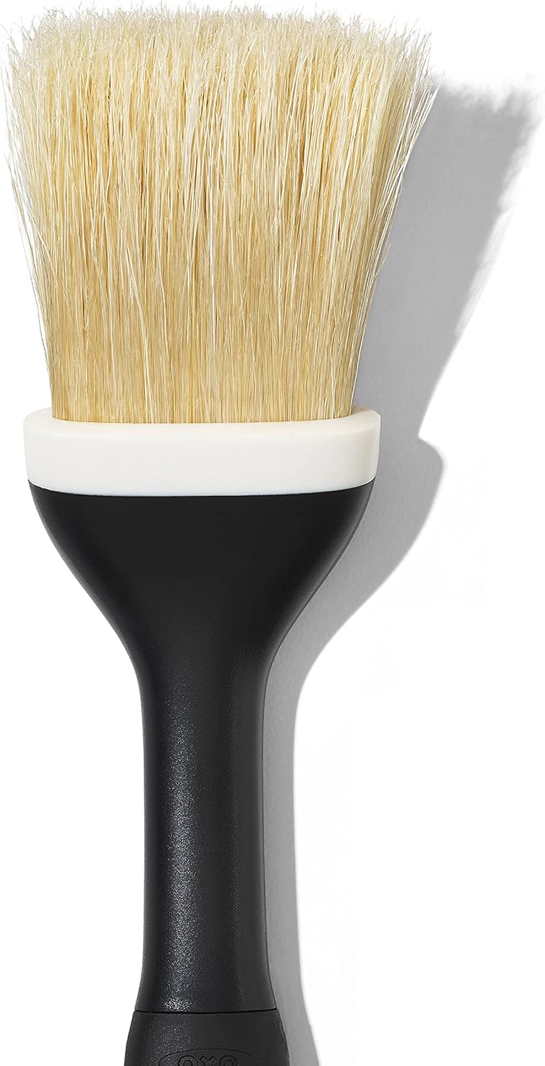 OXO Good Grips Natural Pastry Brush | Natural Boar Bristles | Non-slip Grip | Dishwasher Safe | Ideal for Butter, Oil, and Baking