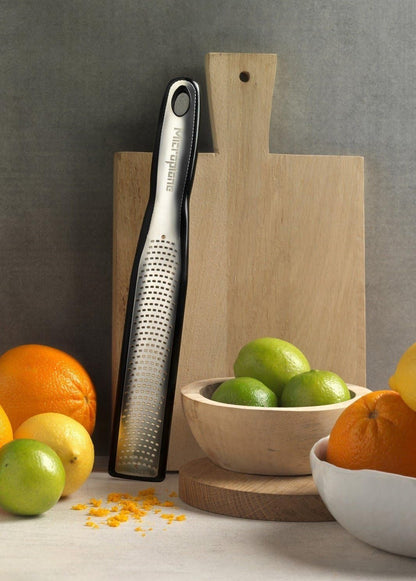 Microplane Elite Series Grater (Fine, Red)