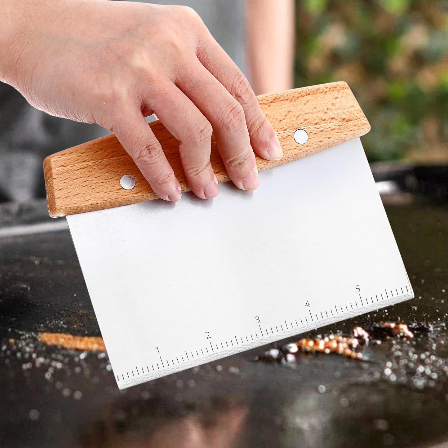 Dough Scraper, Stainless Steel Dough Scraper Cutter, Griddle Scrapers with Wooden Handle, Pizza Cutter for Flat Top Griddle, Bread and Pizza