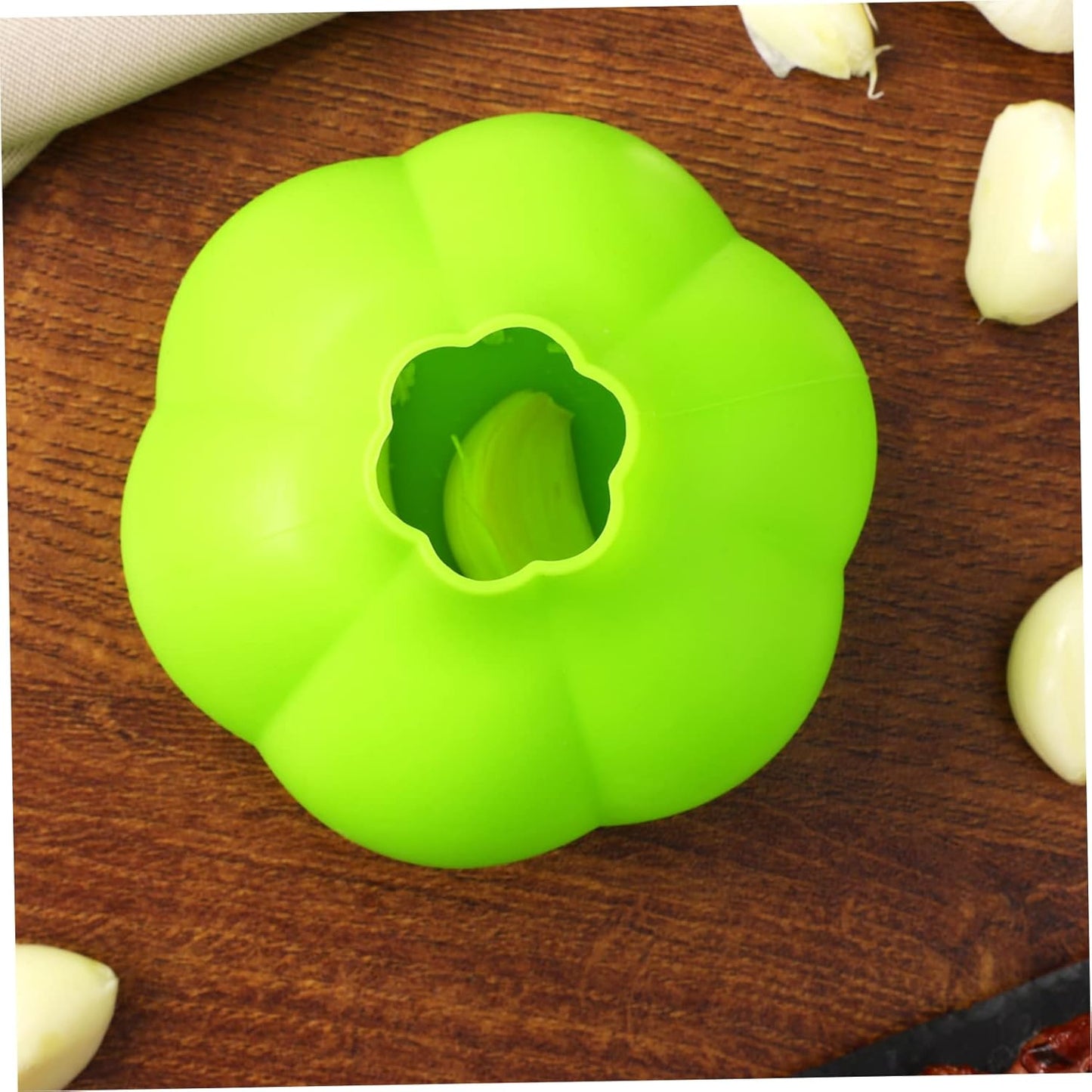 MAGICLULU Silicone Garlic Peeler Tube Lightweight Garlic Skin Remover Tool Safe Non Slip Kitchen Accessory Portable Design for Easy Peel Without Odor and Hand Protection
