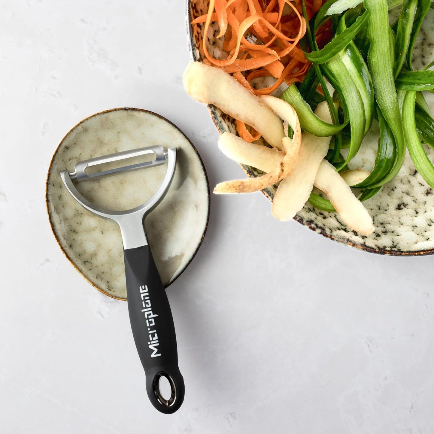Professional Y Serrated Blade Stainless Steel Peeler - Ultra-Sharp Comfort Handle Dishwasher Safe Peeler