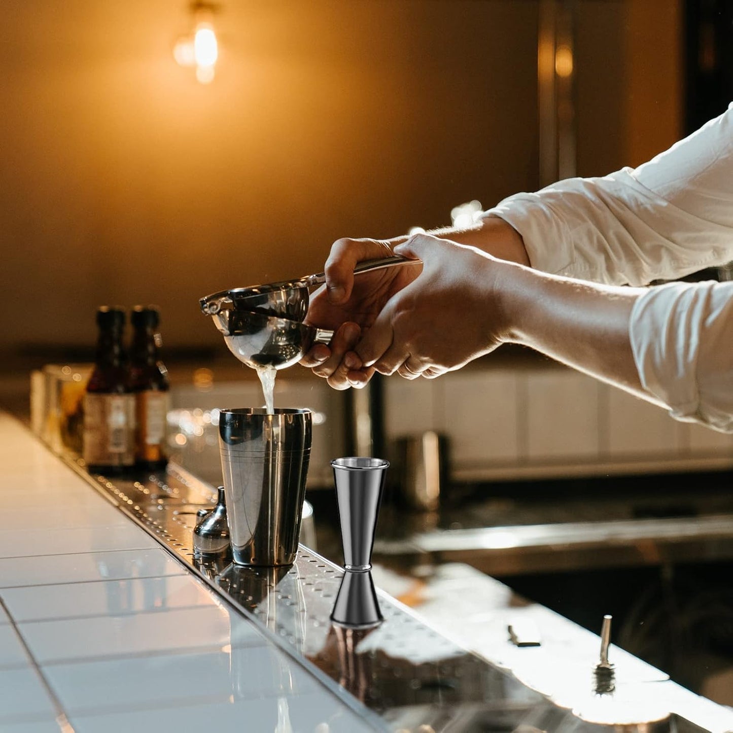 Briout Jigger for Bartending, Double Cocktail Jigger Japanese Premium 304 Stainless Steel Jigger 2 OZ 1 OZ with Measurements Inside