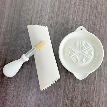 Ceramic Grater Plate for Ginger, Garlic, Onion, Cheese, Lemon, Chocolate, Vegetables and Fruits in Kitchen, White Garlic Grater with Peeler and Brush, Large