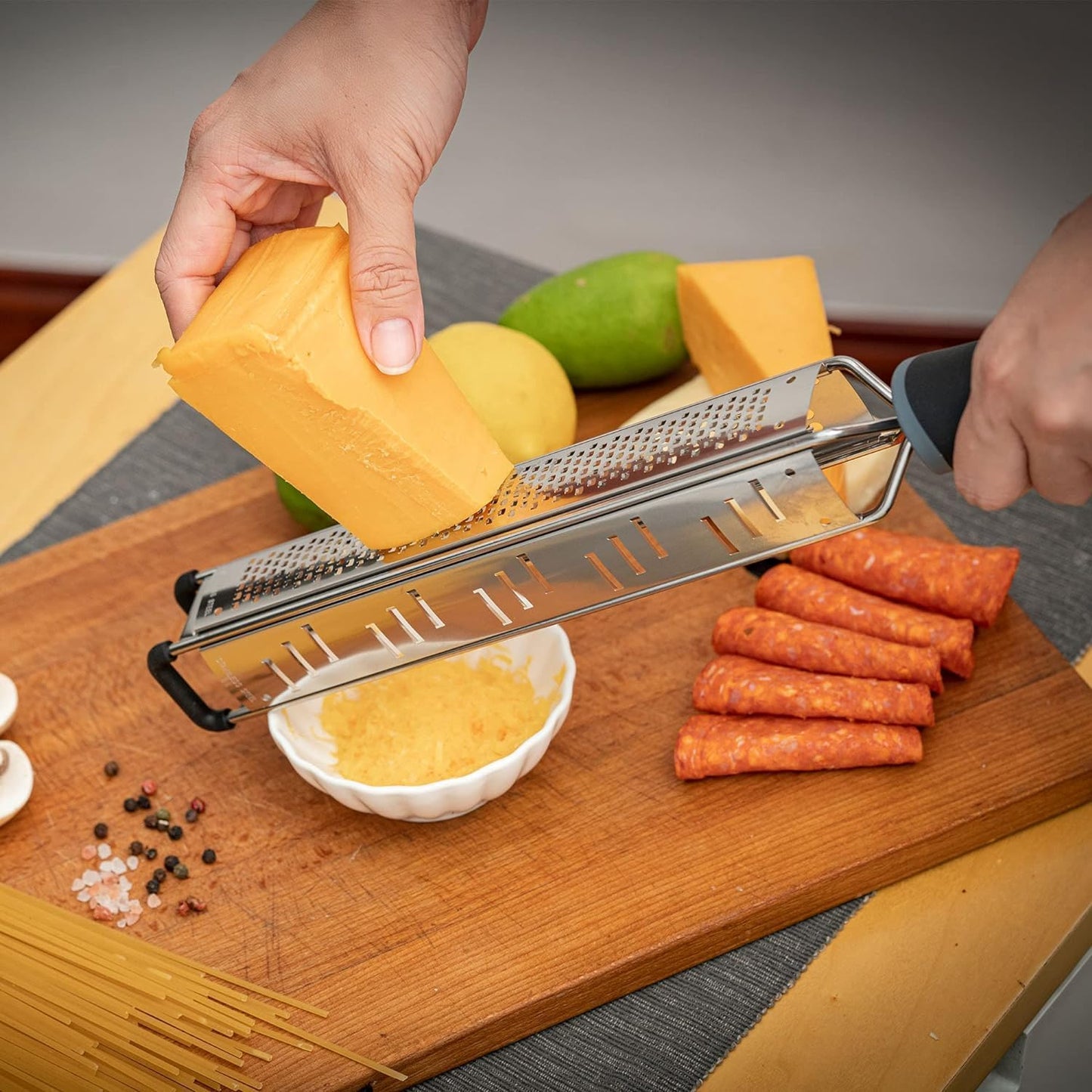 Lemon Zester, Stainless Steel Kitchen Cheese Grater, Plastic Cover Ergonomic Soft Black Handle