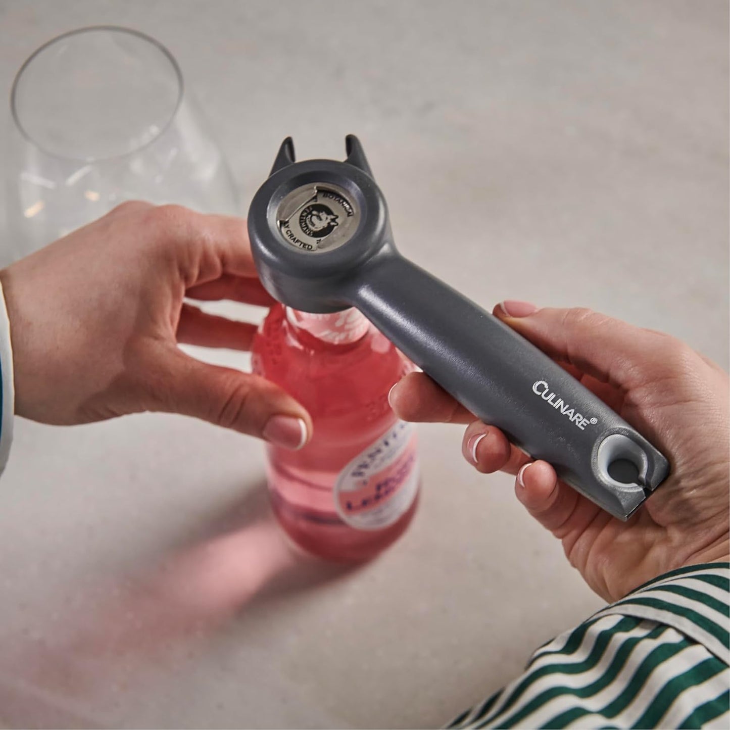 Culinare MagiCan Auto Tin Opener, Grey, Plastic/Stainless Steel, One Hand Operated Manual Can Opener with Clamp