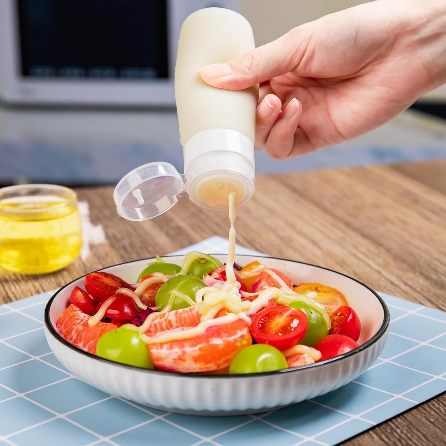 MICEBAY Condiment Squeeze Bottles for Sauces, 2-oz Mini Silicone Salad Dressing Container to Go with Reusable Sandwich Bag, Leakproof Ketchup Bottle for Bento Lunch Box, 4 Pack, Candies