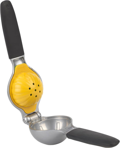 Lemon and lime hand juicer with perfect fit inserts