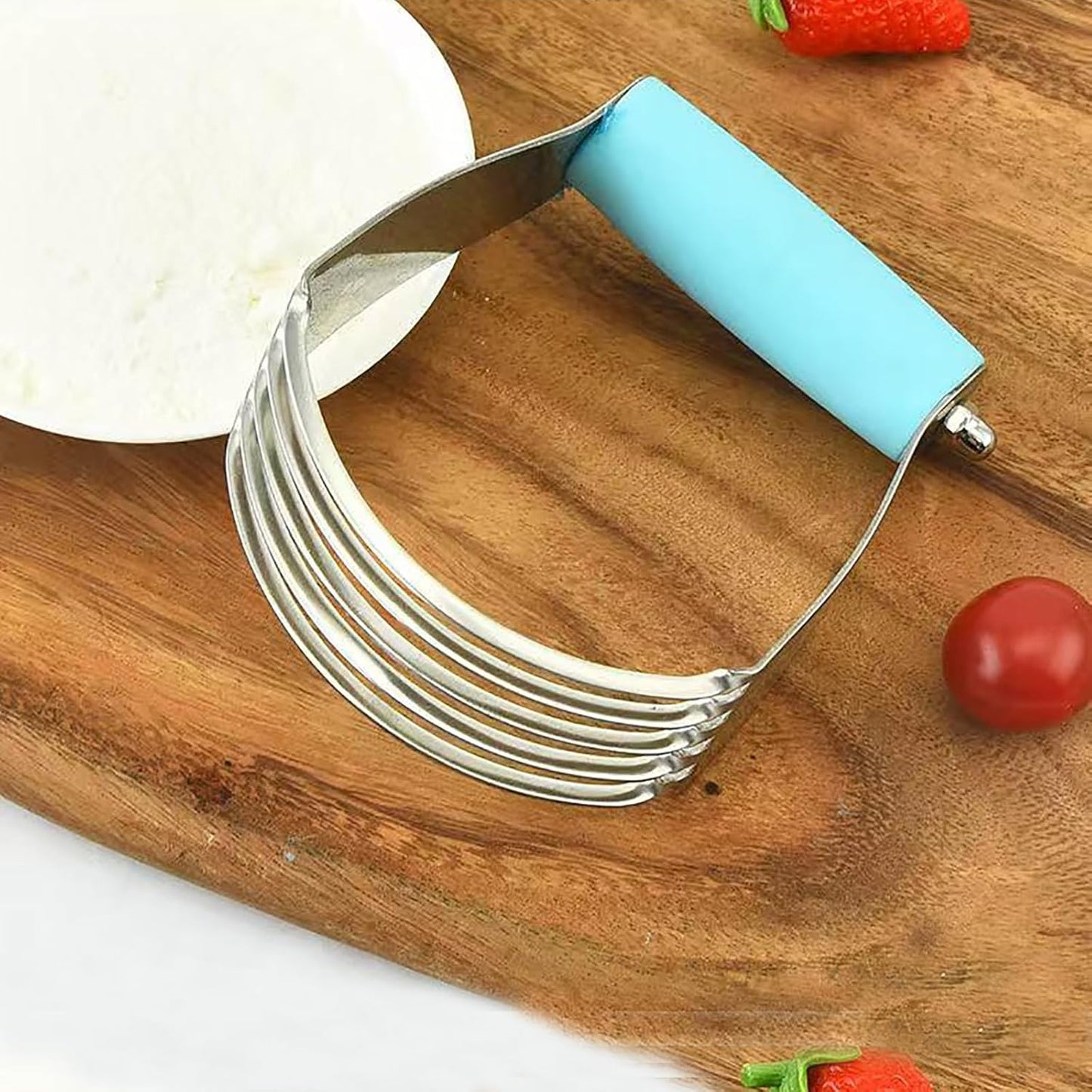 Dough Blender, Top Professional Pastry Cutter with Heavy Duty Stainless Steel Blades, Medium Size