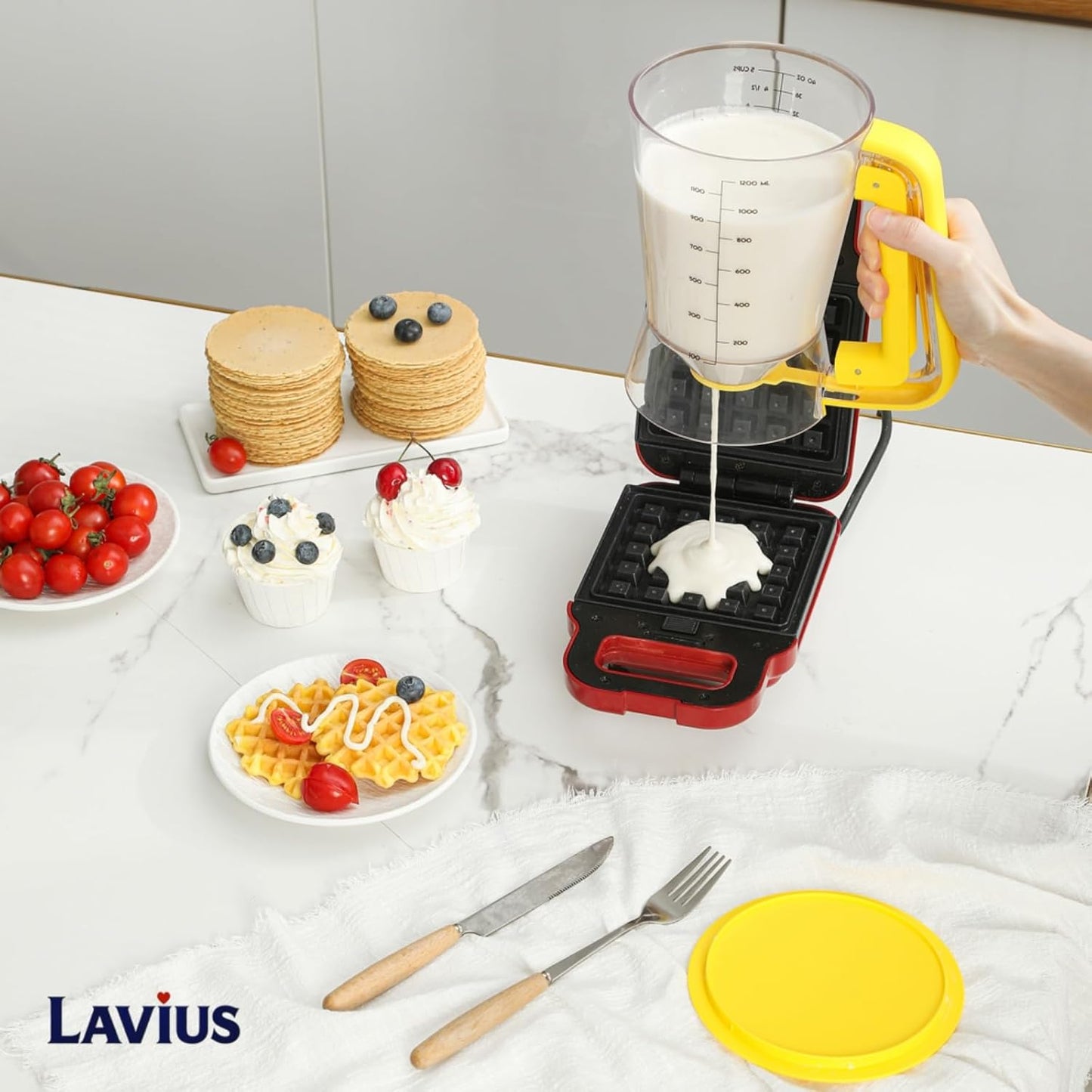 Pancake Batter Dispenser 5-Cup Batter Pourer for Maker Pancakes, Waffles, Crepes, Muffins, Cupcakes, Easy Squeeze Grip Handle with Proof Nozzle, Precise Baking Tools (Black)
