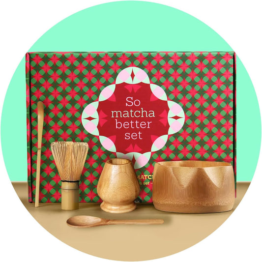 Ceremonial matcha kit with bowl and whisk, whisk holder former, powder scoop & spoon to prepare an exquisite matcha. Tea set for MATCHA LATTE & ICED MATCHA LATTE. Great Mothers Gift! (Bamboo)