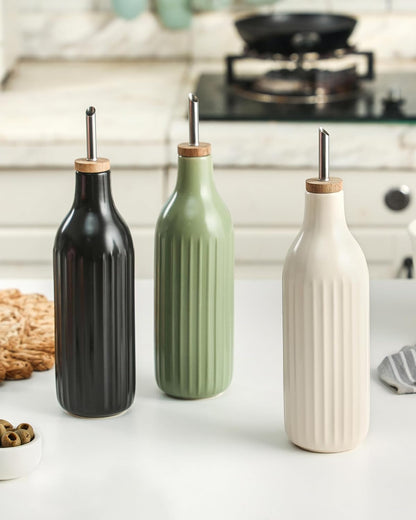 FE FUN ELEMENTS Olive Oil Dispenser Bottle, 19 oz Oil Dispenser for Kitchen and Vinegar Dispenser Bottle, Suitable for Vinegar, Coffee Syrups & Other Liquids, Off White