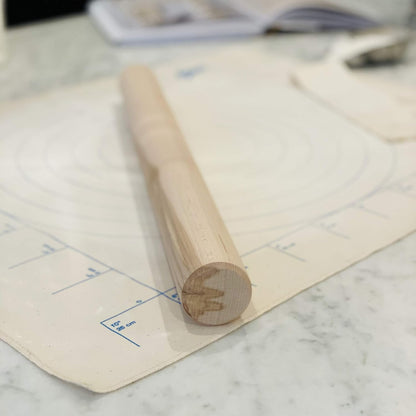 Ateco 20175 French Rolling Pin,20-Inches Long, Made of Solid Maple, Made in Canada