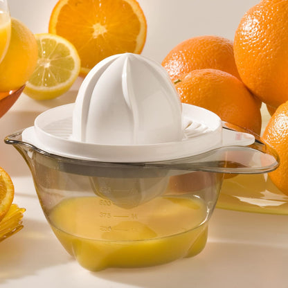 Leifheit Manual Citrus Juicer – Durable Stainless Steel & ABS Plastic, Dual Juicing Cones for Oranges, Lemons & Limes, Measuring Cup with Spout, Easy to Clean, Dishwasher Safe – White