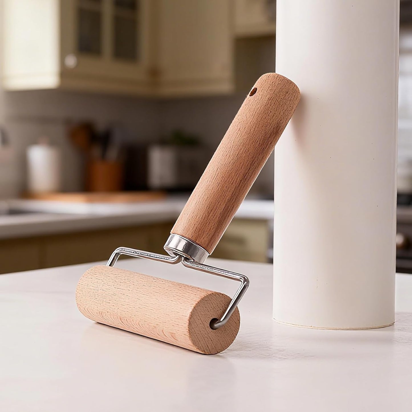 Wooden Dough Roller Medium Single Wheel Handheld Rolling Pin for Pastry Pizza Baking Handmade Beechwood Kitchen Tool(6.10 x 4.53Inch)