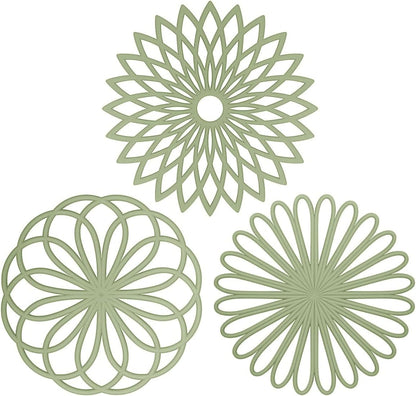 ME.FAN Silicone Trivet Mat - Kitchen Hot Pads for Pots & Dish - Insulated Teapot Trivet - Flexible, Durable, Non-Slip Large Coasters 3 Set Black