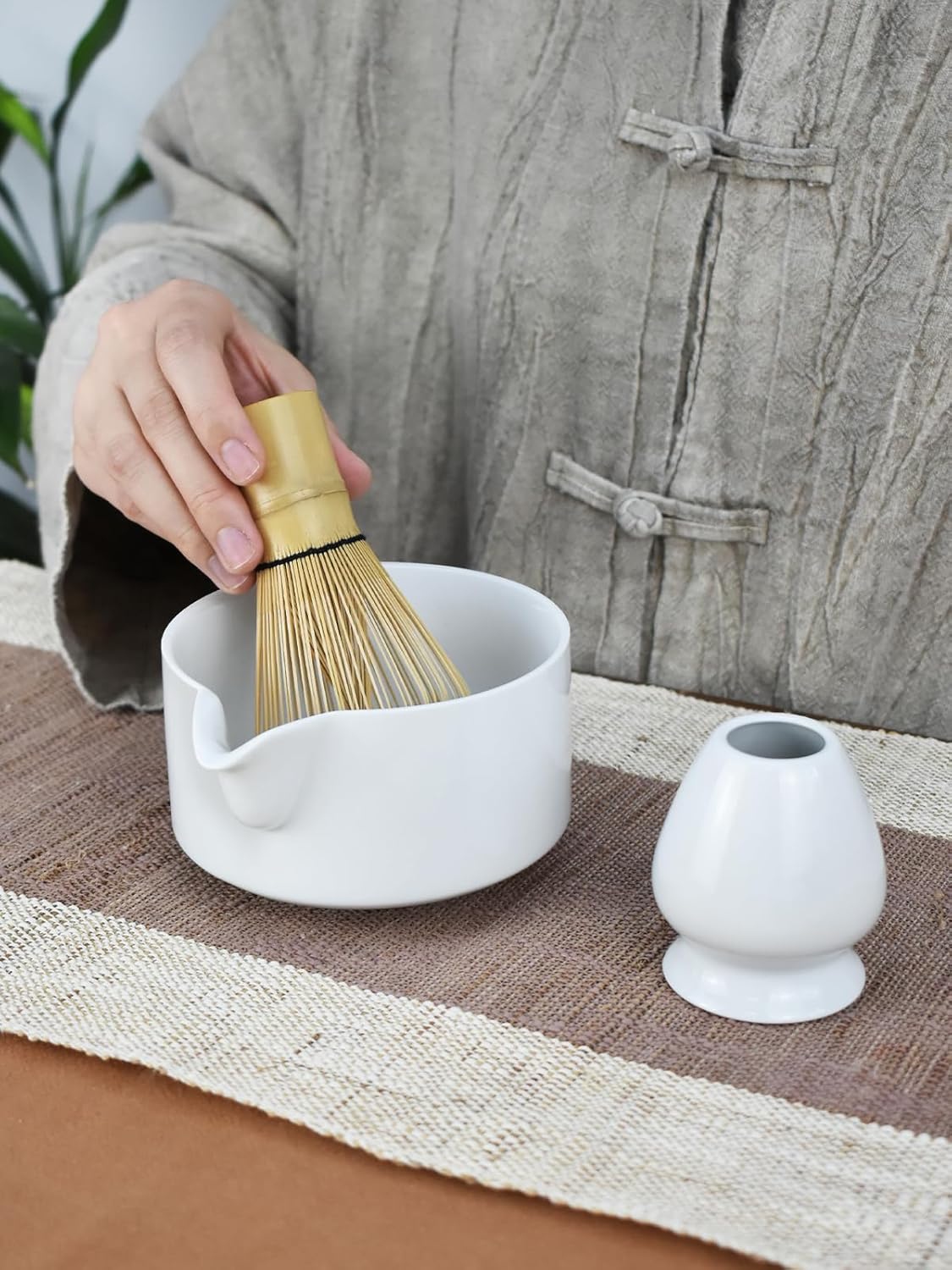 Artcome 4 Pcs Complete Matcha Ceremony Kit - Japanese Bowl With Pouring Spout, Whisk, Holder, Scoop - Tea Set for Making Usucha, Koicha and Latte (Green)