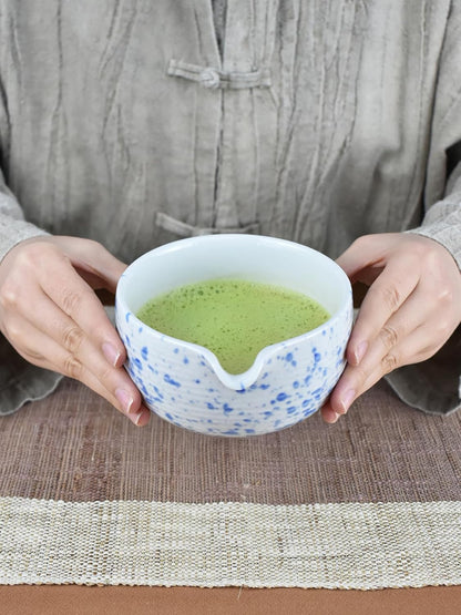 Artcome 4 Pcs Complete Matcha Ceremony Kit - Japanese Bowl With Pouring Spout, Whisk, Holder, Scoop - Tea Set for Making Usucha, Koicha and Latte (Green)