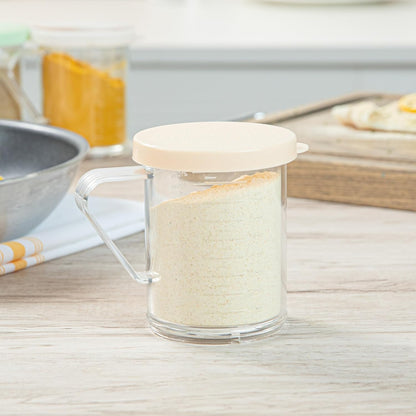 Restaurantware Spice Shaker 1 Count Plastic Shaker, Durable Seasoning Dredge with Yellow Coarse Lid, Clear Shaker for Commercial Kitchens, Pizzerias, and Bakeries