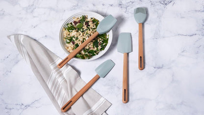 Le Creuset Signature Silicone Basting Brush, White