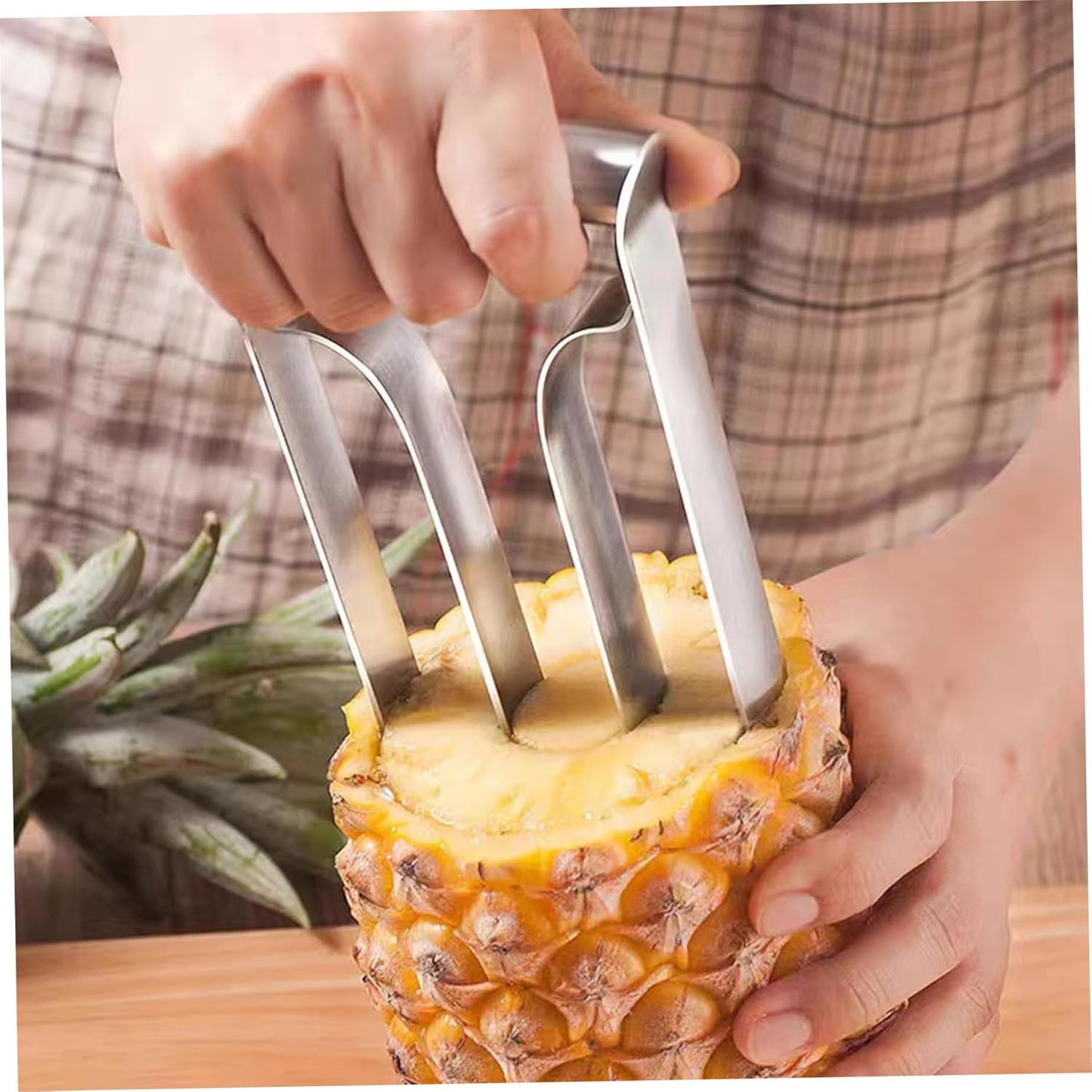 Pineapple Cutter Slicer Stainless Steel Pineapple Corer Fruit Core Remover for Kitchen Fruit Rings 8cm. Pitters