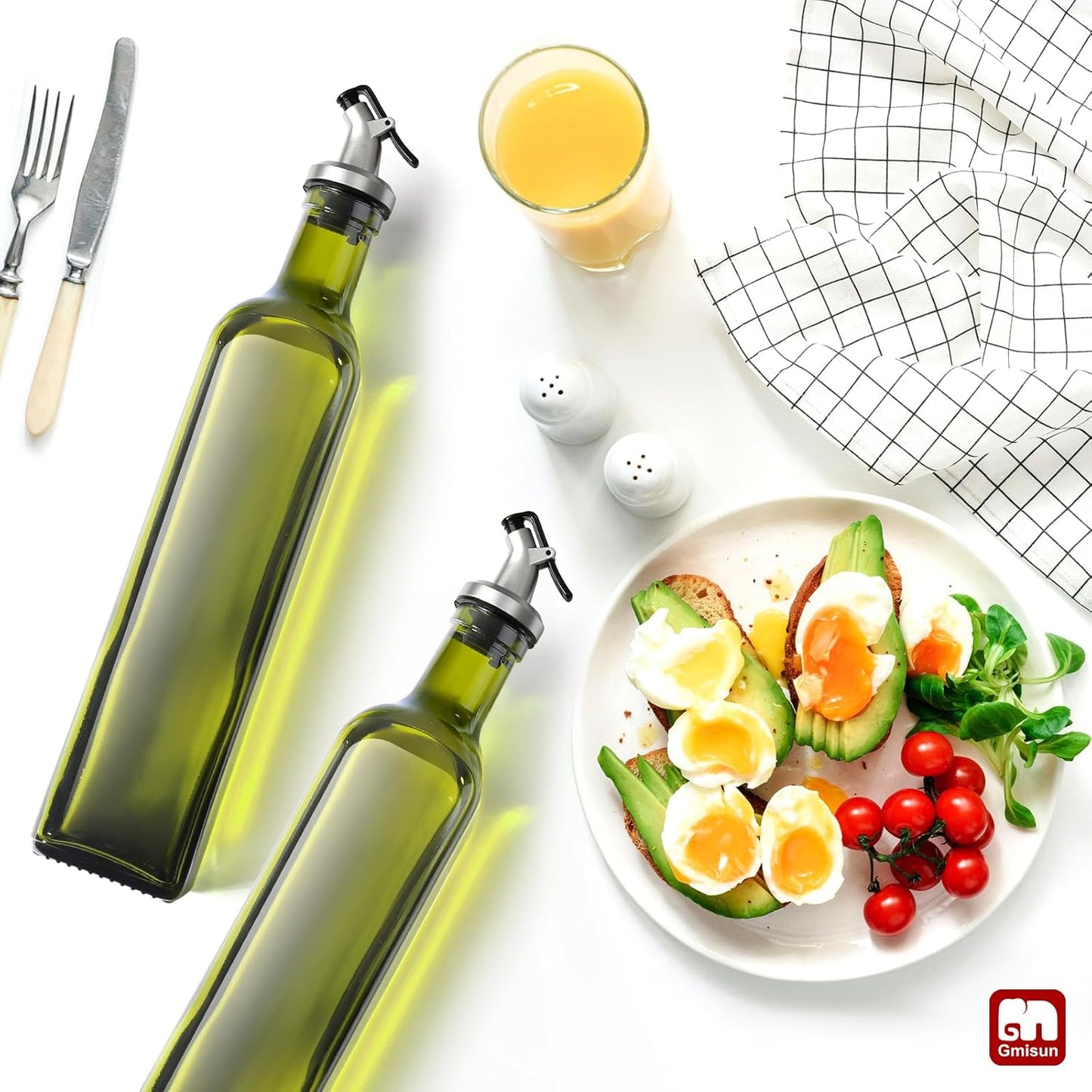 gmisun Olive Oil Dispenser for Kitchen, 4 Pack 17 fl oz Glass Oil Dispensers Bottle, Cooking Soy Sauce Bottle Container Cruet with Plastic Pourer Spout, Funnel and Labels, Clear
