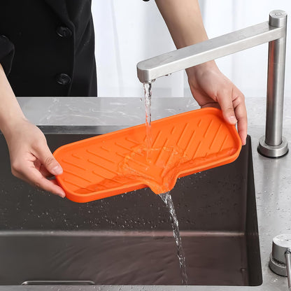 MicoYang Silicone Soap Dish with Drain Spout, Self-Draining Sink Organizer Tray for Bathroom and Kitchen, Sponges, Dispensers and Soap Holder, Non-Slip and Dishwasher Safe, Black (Compact, 4.9"×3.2")