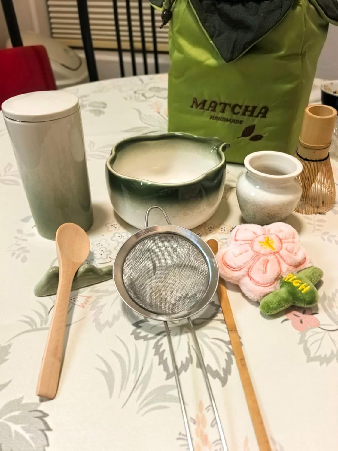 10 Sets Matcha with Whisk, Matcha Bowl with Whisk Holder and Spoon Rest All In One Bag, Sakura pink and Green, Perfect for Enthusiasts, Gift-giving
