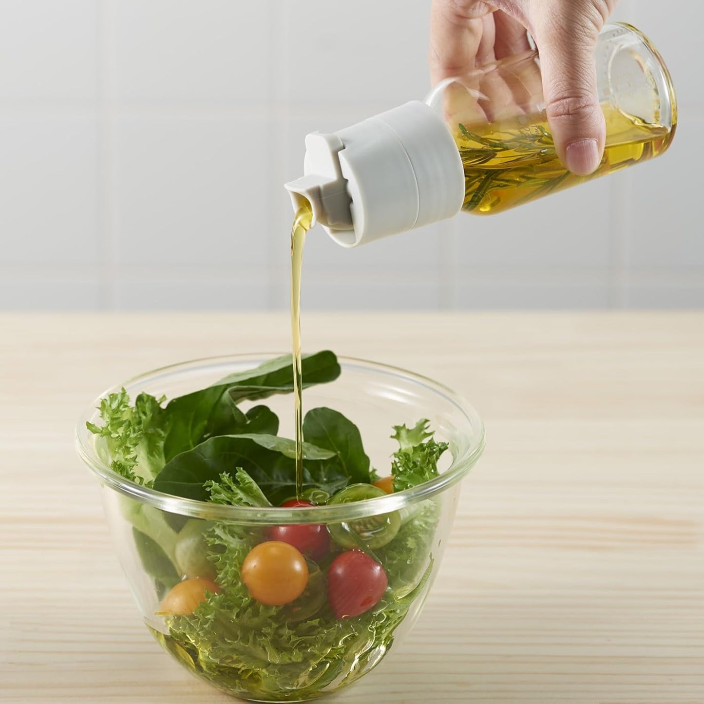 Hario One Touch Dressing Bottle, 240ml Pale Grey