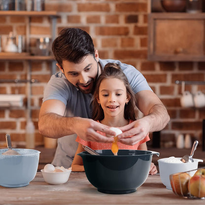 BoxedHome Green Ombre Nesting Plastic Mixing Bowl Set With Pour Spout, Microwave and Dishwasher Safe, BPA free Non-Slip Base, Set of 4 Size 1.7, 2.5, 3.5 and 4.5qt, Great for Prepping, Baking, Cooking