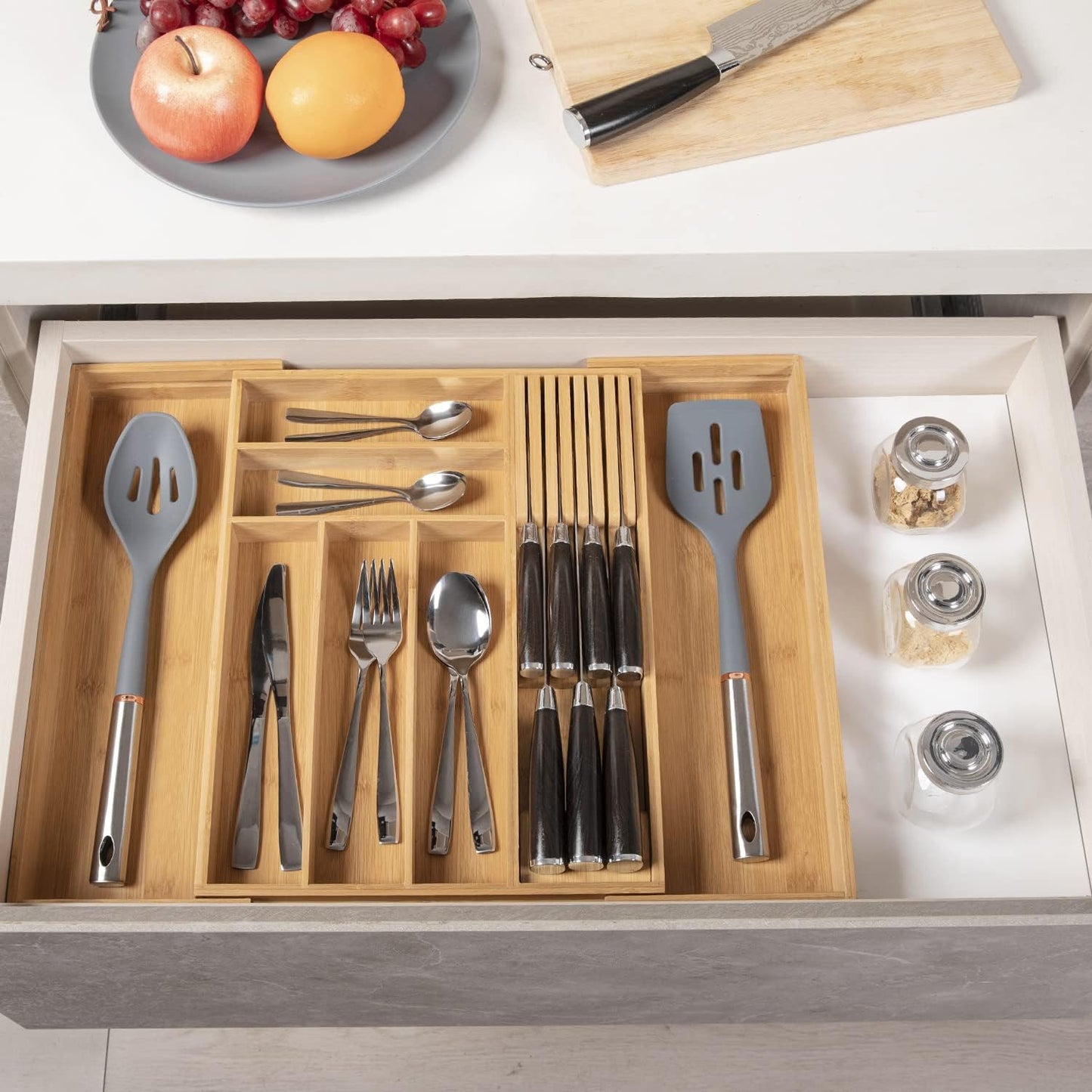 TIOPGHAD Small-Bamboo-Silverware-Drawer-Organizer, Expandable Utensil Kitchen Cutlery Tray Flatware Organization Adjustable Wood Tableware Dividers Storage (with Removable Knife Block)(Natural)