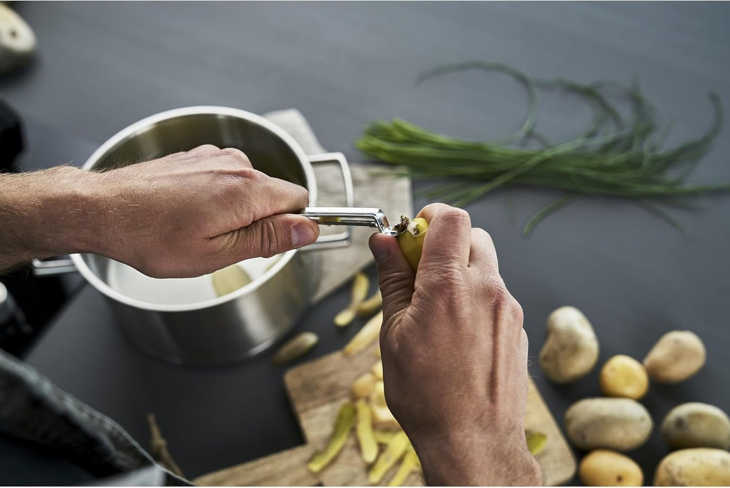 ZWILLING Pro Y Peeler
