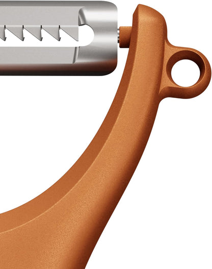 Zyliss Swivel Peeler – Ultra-Sharp Stainless Steel Blade for Potatoes, Carrots & Soft Fruits – Ergonomic Wheatstraw Grip – Built-in Eye Cutter & Safety Cover – Dishwasher Safe – Vegetable Peeler