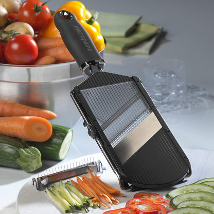 Microplane Adjustable Slicer with Julienne Blade Stainless steel/Black