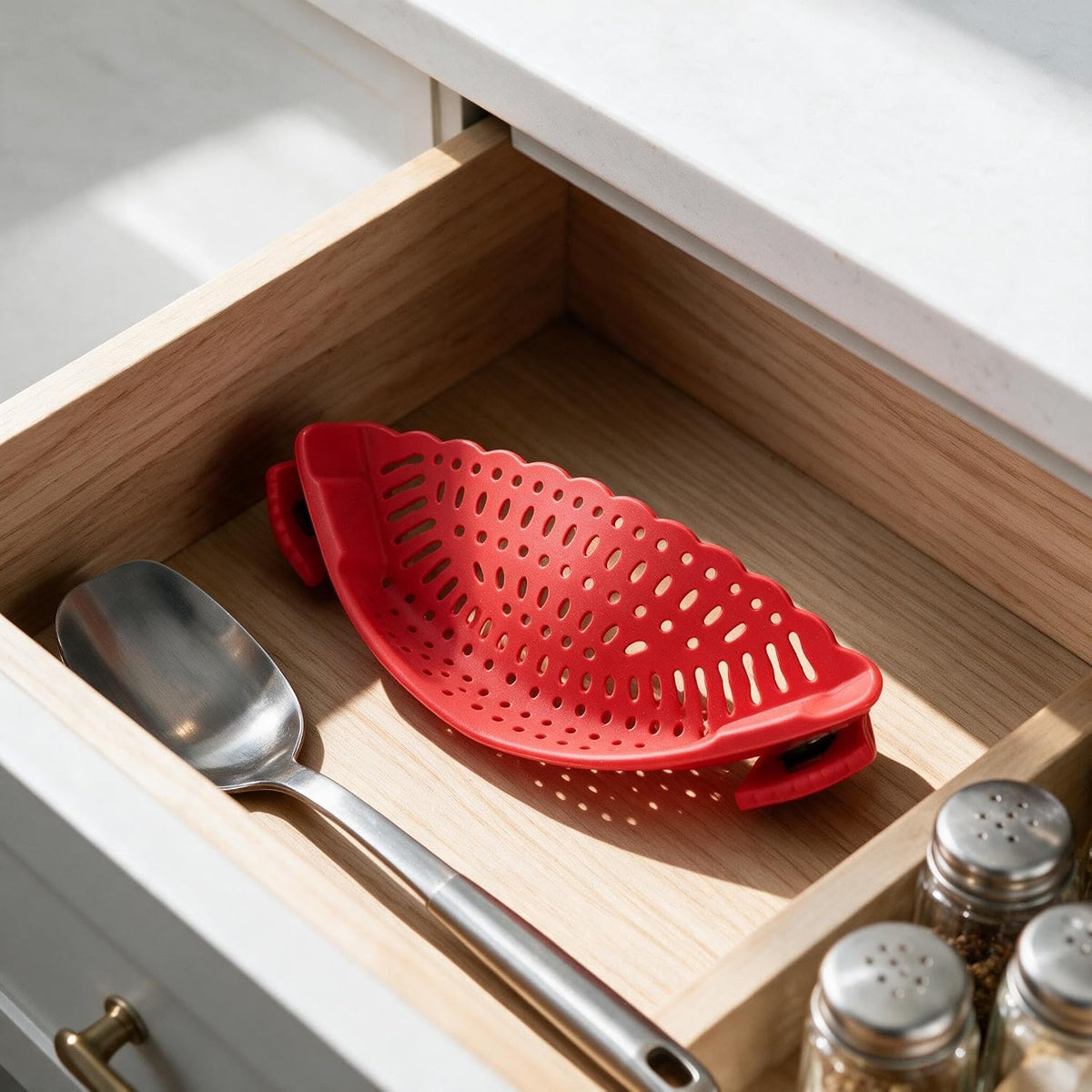 Clip On Pot Strainer, Silicone Pasta Colander for Pots and Pans
