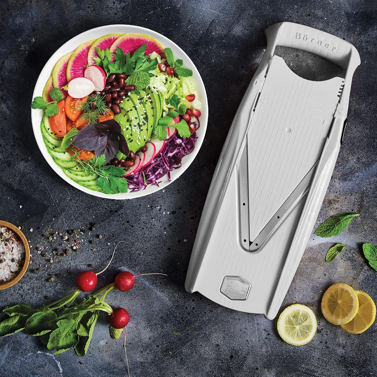 Mandoline Slicer V5 (Professional Set) • Adjustable Vegetable Slicer (7-piece) • 10 Cutting Styles • Kitchen Slicer incl. Docking Station • Stainless Steel V-Blade • Color: Red