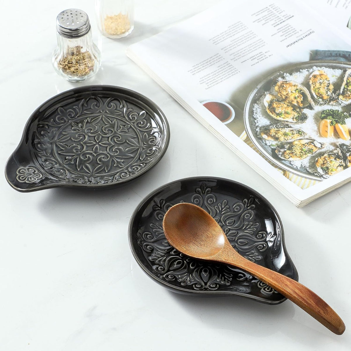 Farmhouse Ceramic Spoon Rests Holder for Kitchen Counter Stove Top (White-A1)