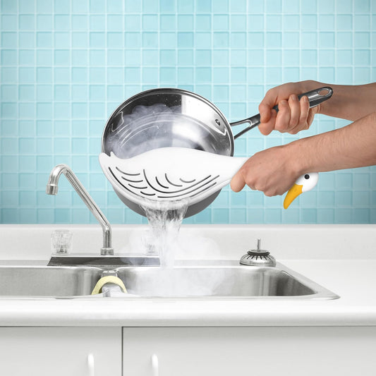 WATERFOWL Goose Pot Strainer – Great for Pasta and Vegetables - Easy One-Handed Draining - Space-Saving Design - Funny Kitchen Gadget and Accessory