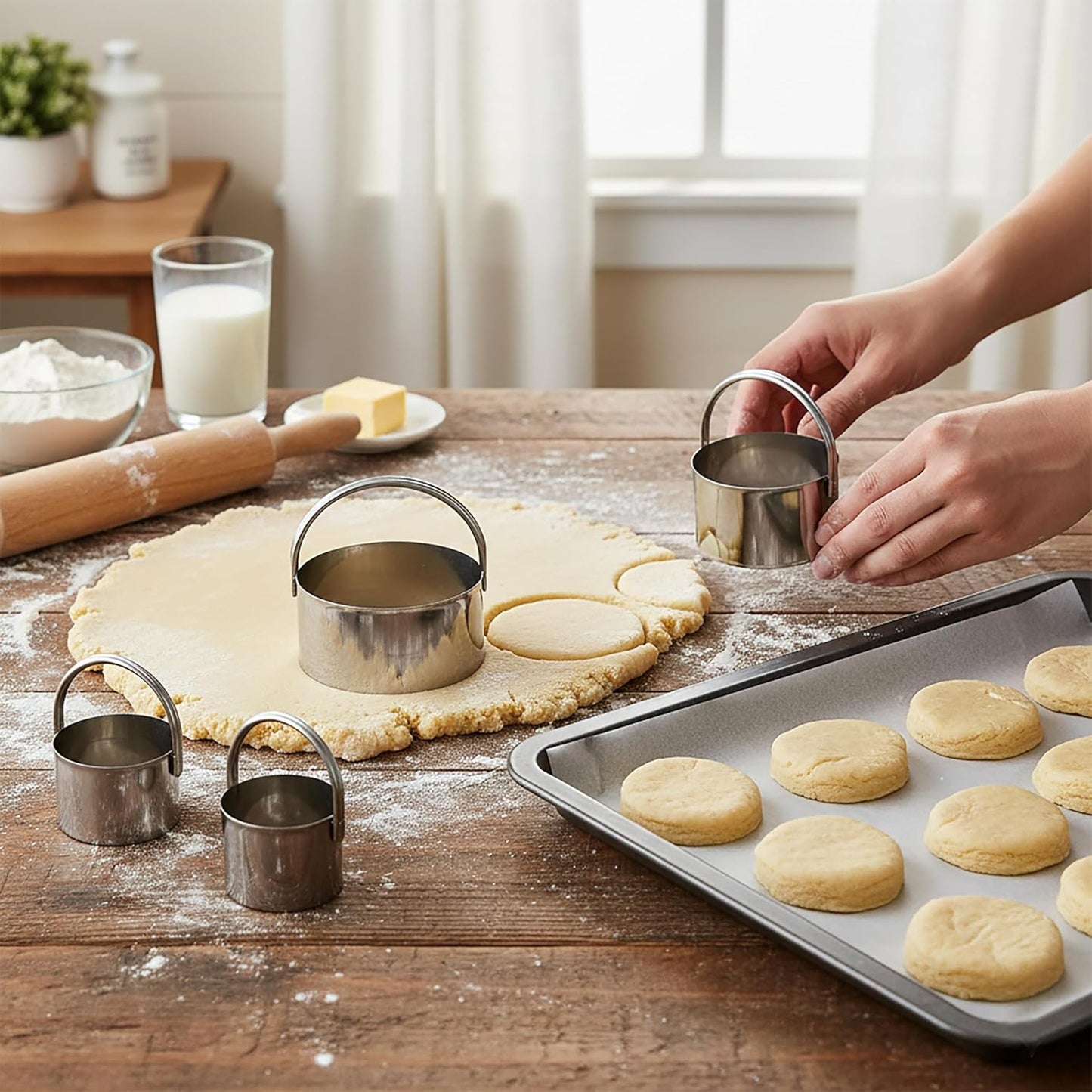 5 Pack Cookie Cutters, Round Metal Biscuit Cutter with Handle, Stainless Steel Circle Baking Tools for Dough Pastry and Cake, Dishwasher Safe