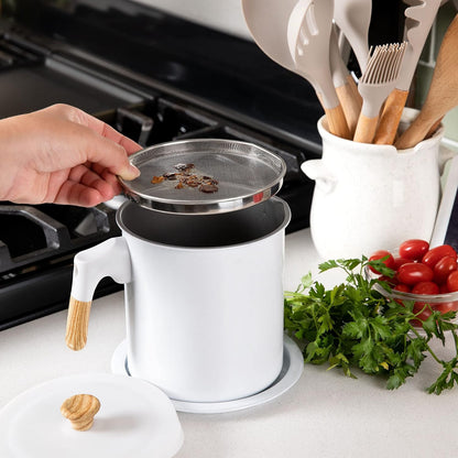 MyMoon Home Bacon Grease Container (48oz / 1.4L) Iron Cooking Oil Storage Can with Strainer - Non-Stick, 5 Inch Diameter for Easy Pouring - Oil Strainer Pot
