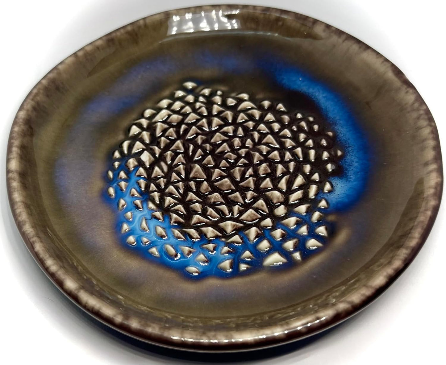 BonCera, All-in-one Premium Ceramic Garlic Grater Plate 4-Piece Set - Brown Milkyway Glazed Design - For Garlic, Ginger, Chocolate, and more! - Comes with 5.25" Plate, Peeler, Brush, and Stand
