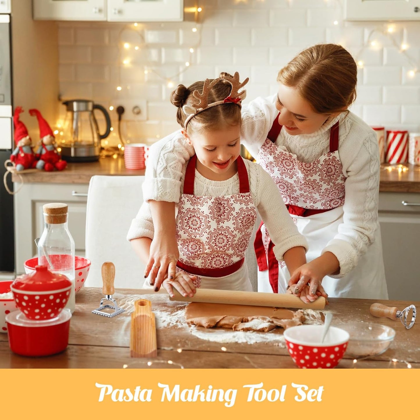 Tioncy 7 Pcs Pasta Making Tool Set Kitchen Gift, Wood Gnocchi Board with Ravioli Stamp Ravioli Maker Rolling Pin Gnocchi Garganelli Italian Pasta Tools for Beginners Home Cooks