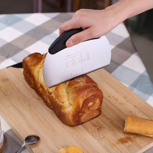 1 pcs Dough Pastry Scraper Chopper/Stainless Steel Dough Scraper Cutter with Ergonomic Rubber Non-Slip Grip/Dough Scraper Cutter/Pro Pastry Pizza Cutter Chopper (Pink)