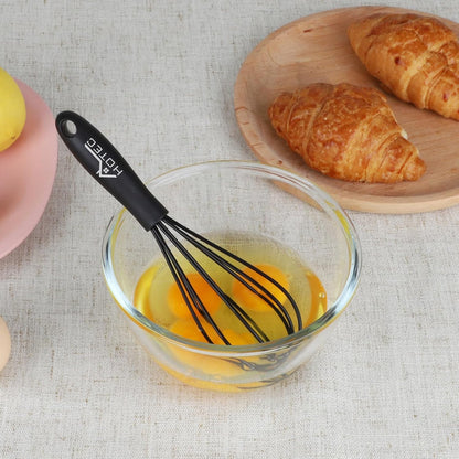 HOTEC 4 Pieces Silicone Whisks Set, Wire Balloon Whisks for cooking Egg Beater, Non-slip Handle Whisk for Non-stick Cookware Perfect for Cooking, Stirring, Beating and Blending (Multicolor)