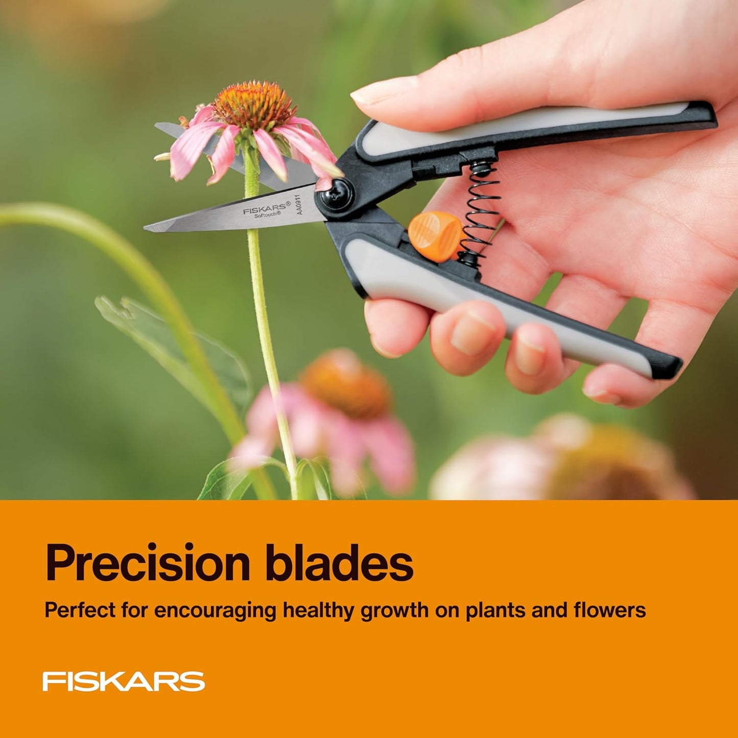 Fiskars 6" Pruning Scissors for Flowers, Buds, Weeds and Small Plants, Garden Snips with Resin Resistant Nonstick Stainless Steel Blades, Gardening Trimmers with Comfortable Handle