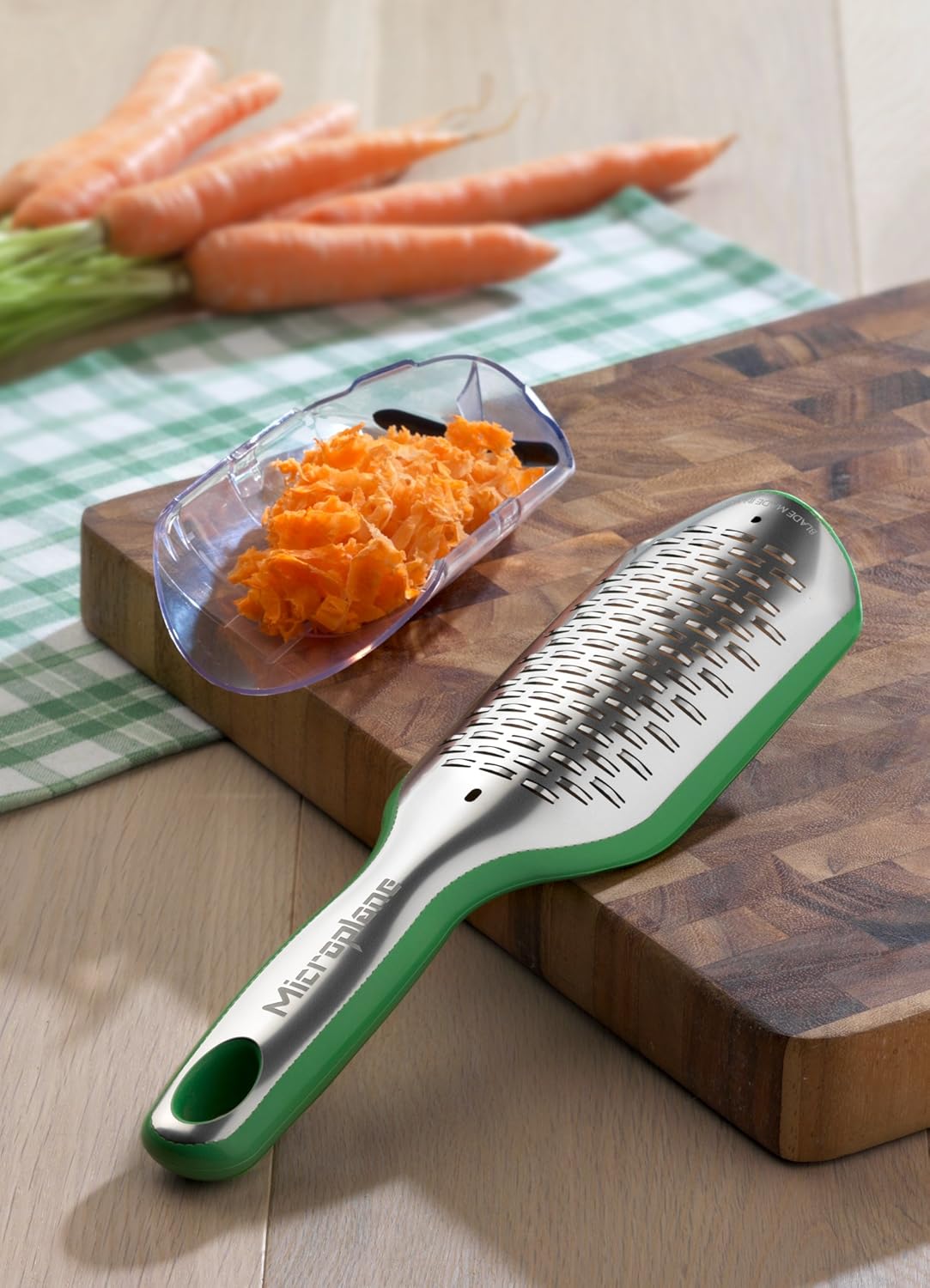 Microplane Elite Series Grater (Fine, Red)