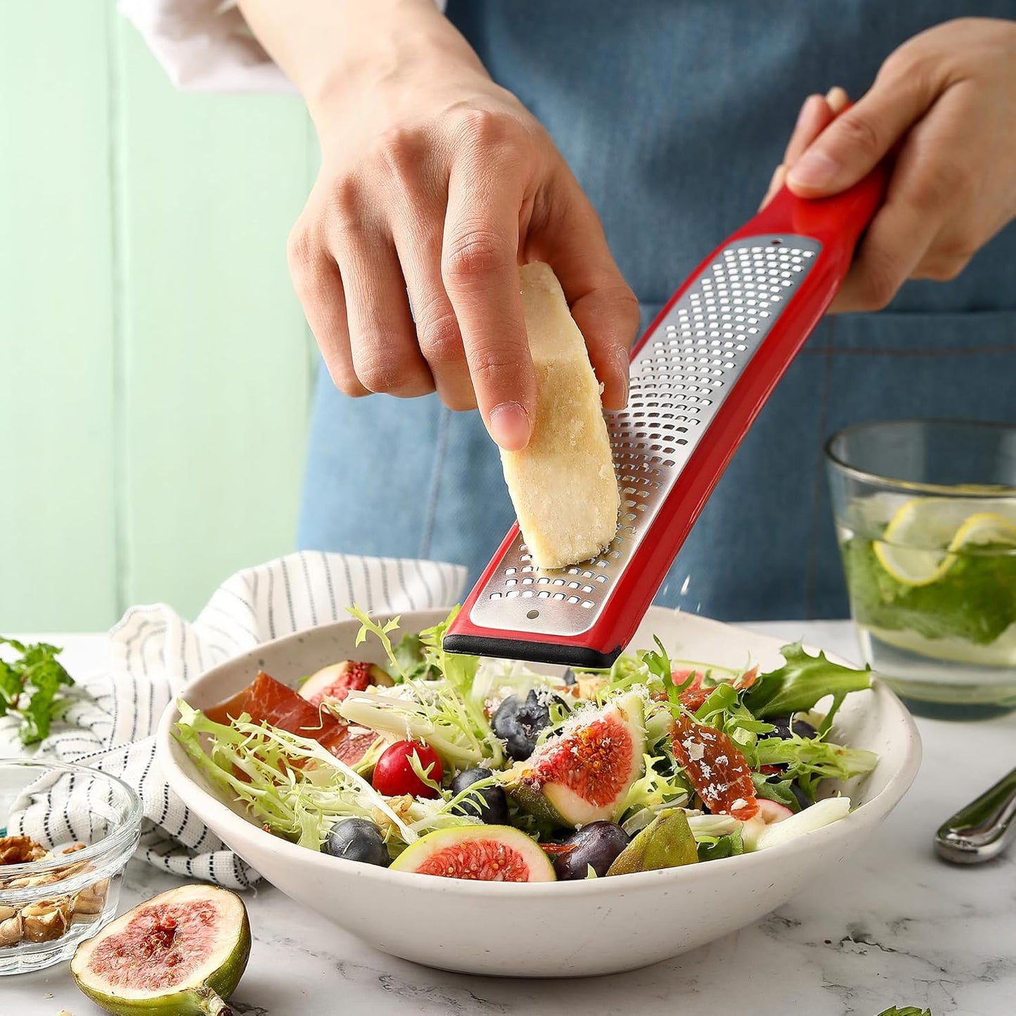 Spring Chef Premium Lemon Zester Grater with Handle - Fruits, Garlic, Chocolate, Nutmeg, Ginger Grater - Heavy Duty Kitchen Tool - Stainless Steel Citrus Zester with Blade Cover - Fine Shred, Black