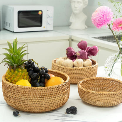 Woven Fruit Basket For Holder Bowl Decorative Bread Vegetable, Serving Bowl Set of 3 For Organizing Kitchen Natural Rattan Picnic Basket Round Stackable (Natural)