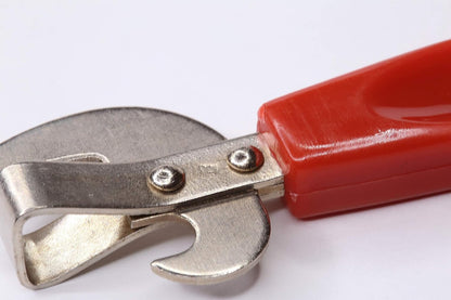 Manual Can Opener Old Fashioned Can/Bottle Opener For Camping That Actually Works No Rust Durable Claw-Shaped Heavy Duty Can Opener 2-in-1 Can Opener And Bottle Opener In One For Camping
